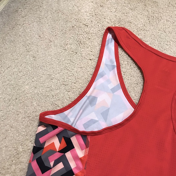 🆕🔥ADIDAS SO CUTE CLIMA LITE MUTICOLORED TANK!!SUPER SILKY&VERY SOFT&COMFY!! - Picture 9 of 16